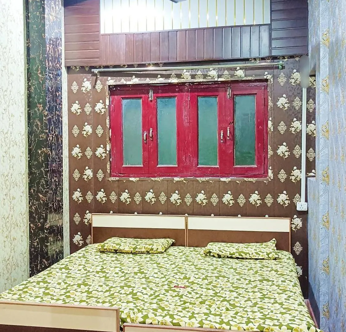 Vaishnavi Paying Guest House Varanasi India